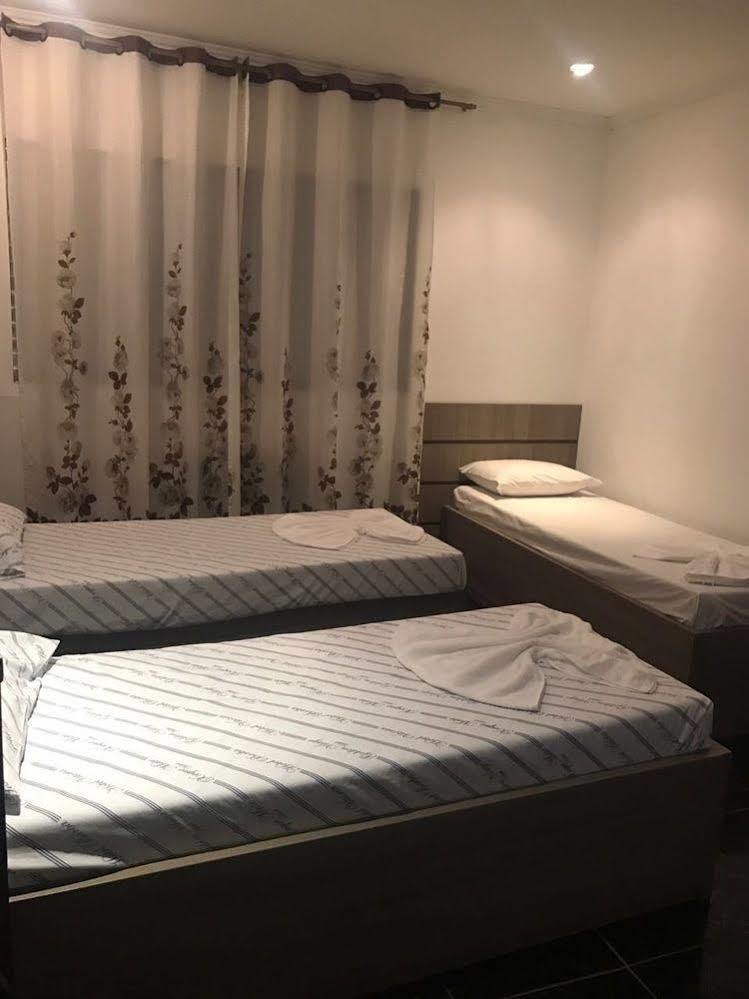 Hotel Golden Vilage Vila Maria São Paulo Exteriör bild